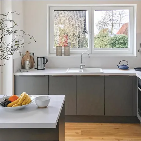 Nyaraló 2 Bedroom Lovely In Lembruch-duemmer *